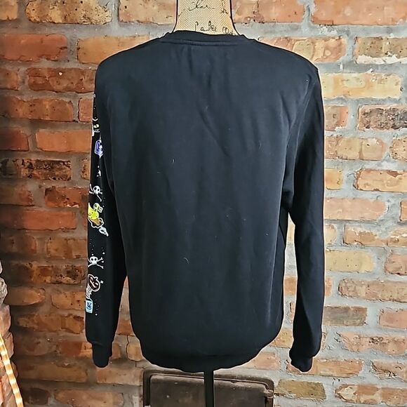 Hot Topic Disney's Nightmare Before Christmas Sweatshirt size Small - Picture 8 of 12